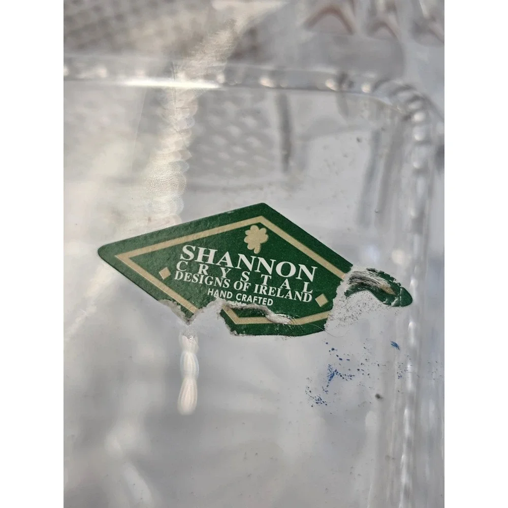 Shannon Crystal Designs of Ireland Pagoda Trinket Box Candy Dish Clear Glass Lid